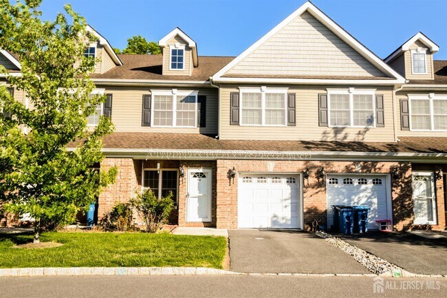 Photo - 122 Morgan Way