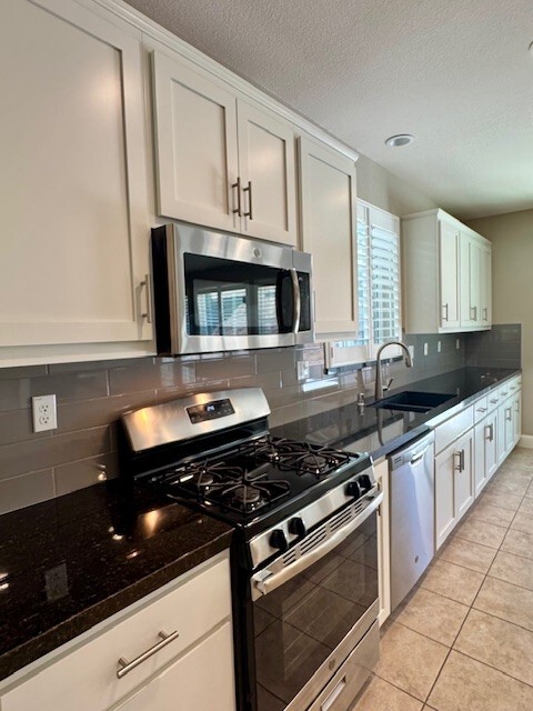 2764 Rio Seco Dr