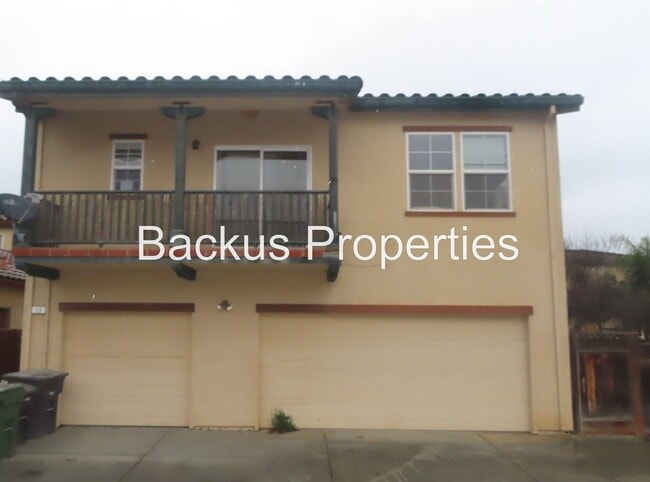 Building Photo - 11 Huerta Ave Unit 11-A