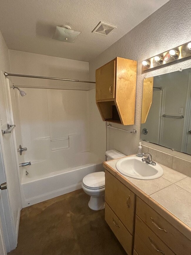 Photo - Perfect Elm Mott Duplex