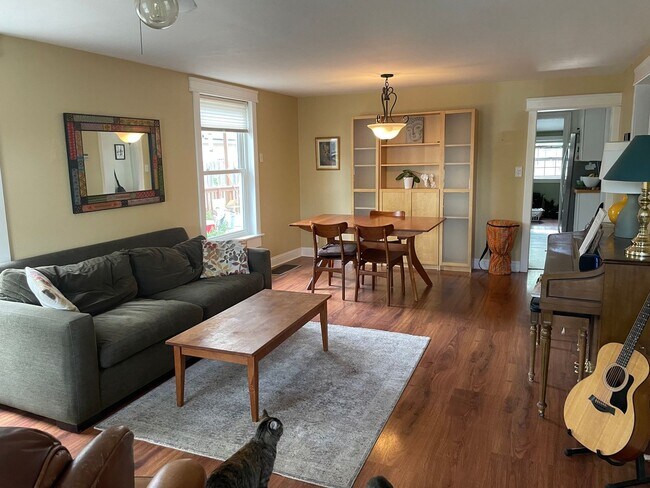 Photo - 947 Terry St Unit 947 Terry Main House - #A