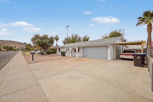 Photo - 13832 N 17th Ave