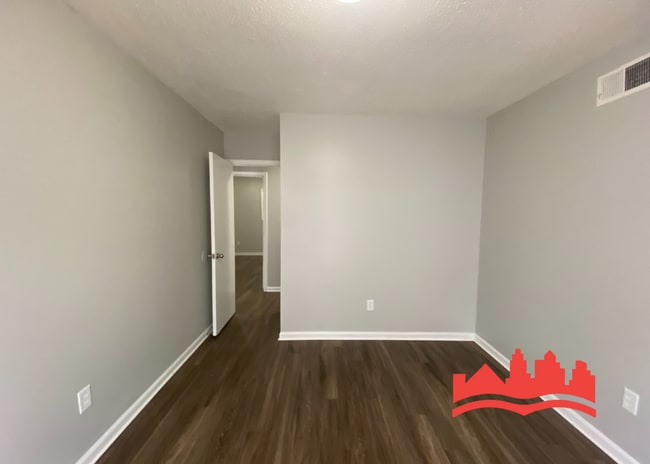 Photo - 3708 St Elmo Ave