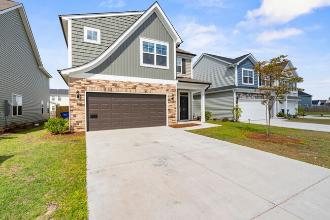 Photo - 837 Peony Ln