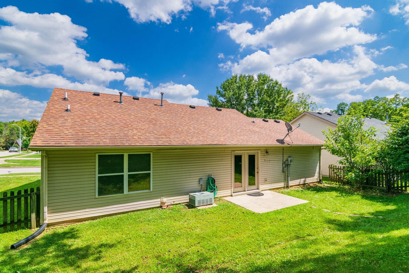 Photo - 2240 Kenwood Dr