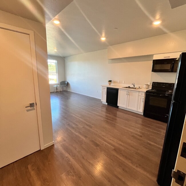 Bluewater Apartments