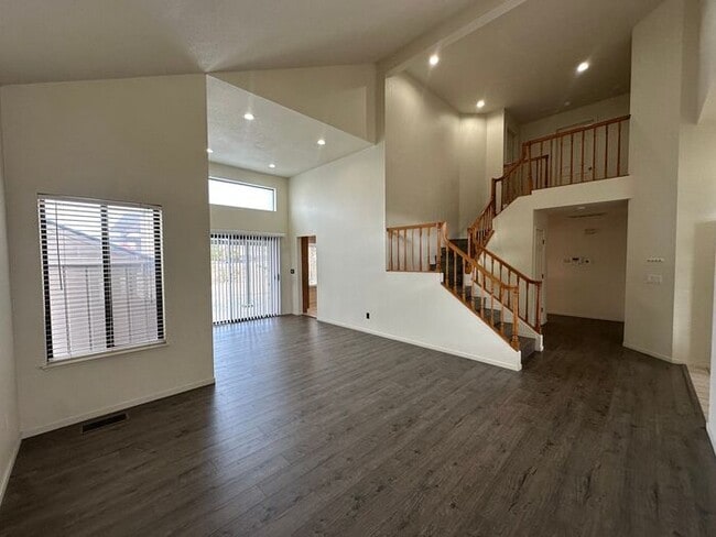 Photo - 5375 Santa Rosa Ave