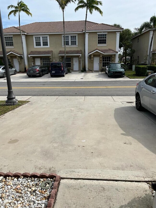 Photo - 726 SW 122nd Ave