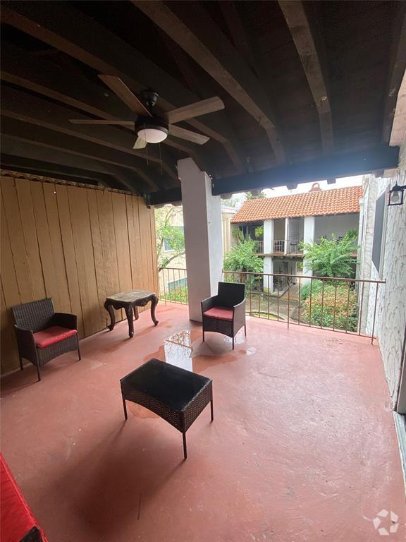 Building Photo - 2744 Briarhurst Dr Unit 38 Rental