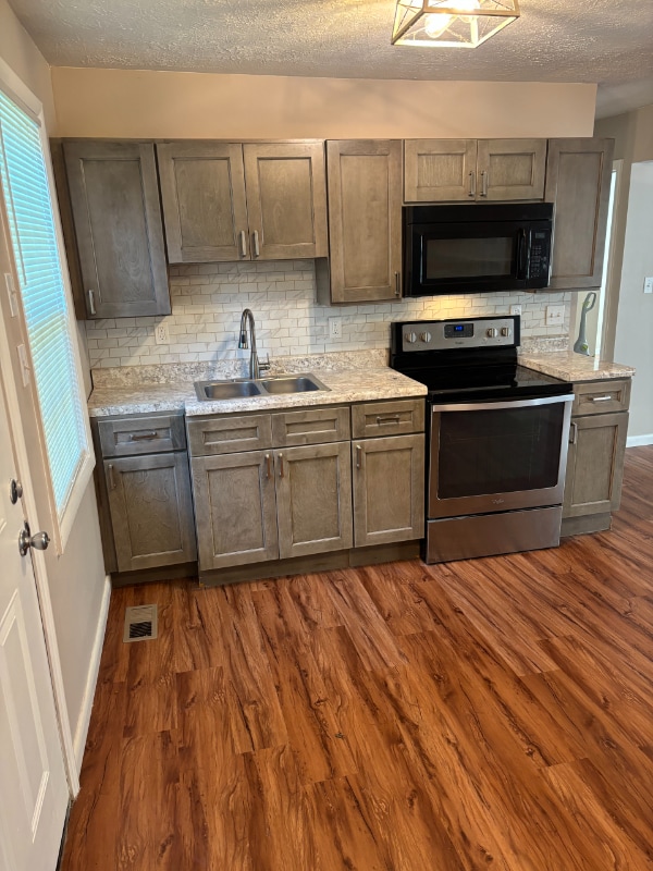 Photo - 235 Hillside Rd Unidad 235