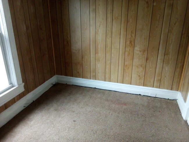 Photo - 24 Jay St Unit Apt. 2 upstairs