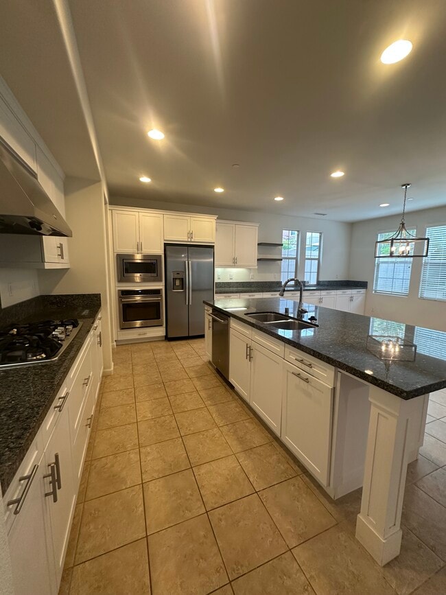 Photo - 6449 Autumn Gold Way