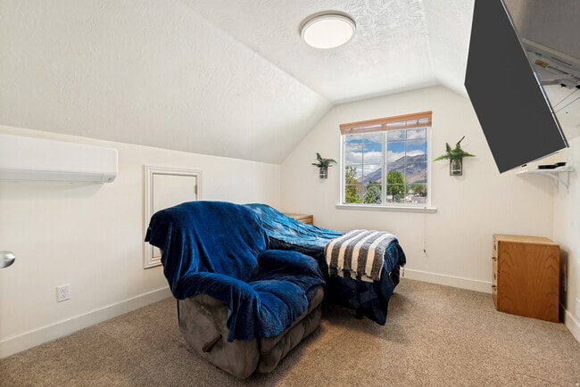 Photo - 1230 Farm Lane Cir Unit B