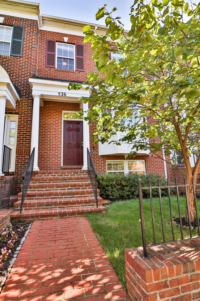 Photo - 526 Redland Blvd