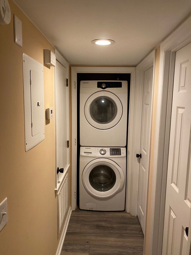 Condo in Great Location - Condo in Great Location