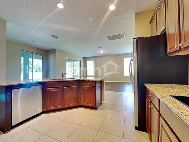 Photo - 7512 Tangle Bend Dr