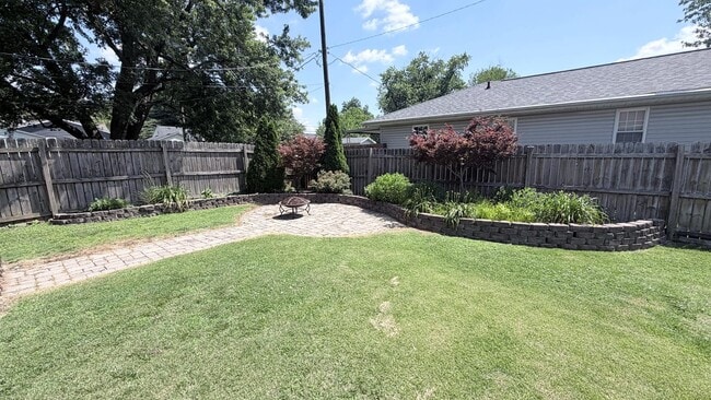 Photo - 1630 S Walnut Ln