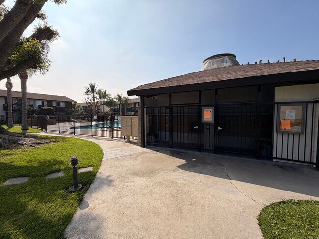 Photo - Remodeled 1 Bedroom, 1 Bathroom Stanton Co... Unidad 16