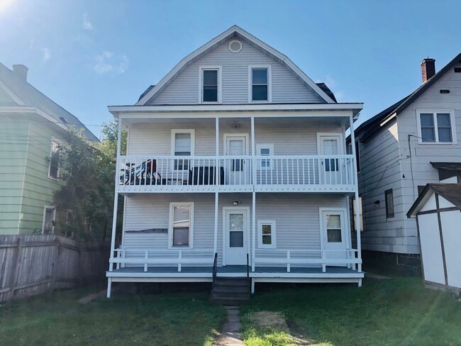 Photo - 3055 Vernon St Unidad #2