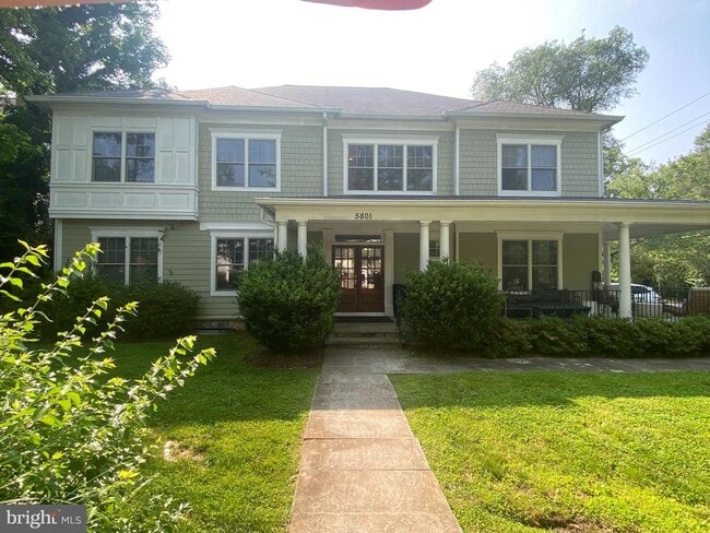 Photo - 5801 Johnson Ct House