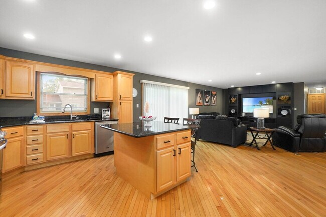 Photo - 255 Banbury Ave Unidad SI ID1285054P