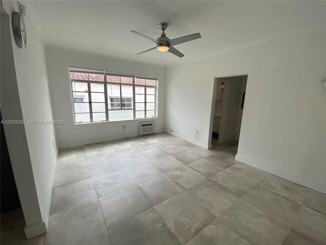 Photo - 1611 Euclid Ave Unit 11