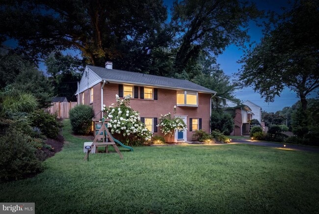 Building Photo - 6508 Berkshire Dr