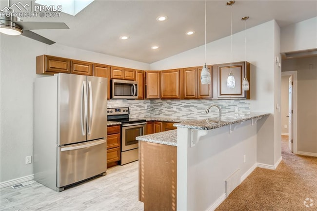 Building Photo - 3108 Moonbeam Cir S Rental