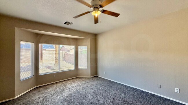 14826 W Lupine Ln