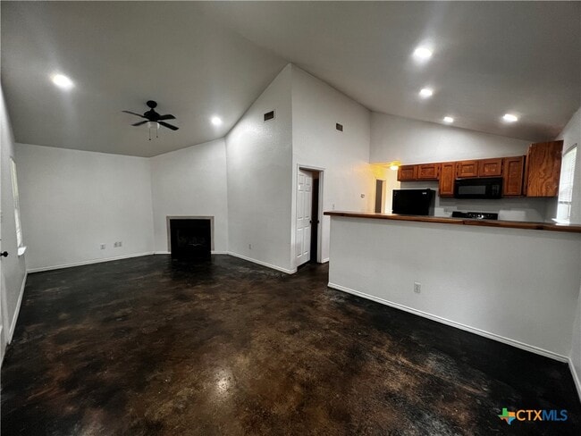 Building Photo - 41340 FM3159