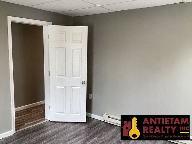 Photo - 174 Hamilton Ave Unit 178 A Hamilton Avenue