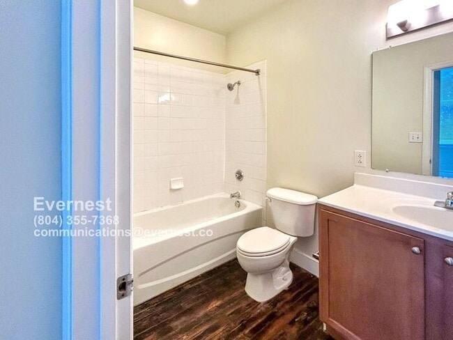 Photo - 525 E Grace St Unidad 302