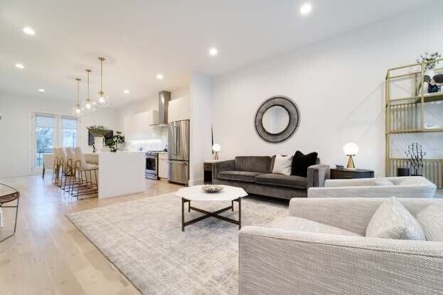 Photo - 1008 Scovel St