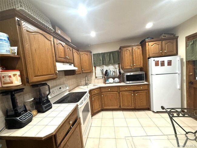 Photo - 7 Clarissa Dr