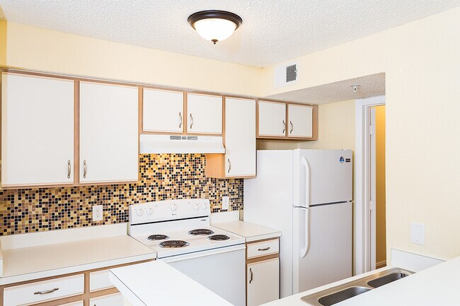 2202 Key West Ct Unit 634