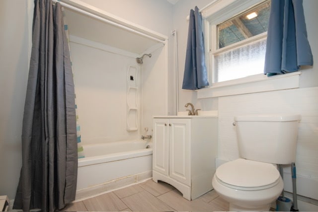 Photo - 230 Marble St