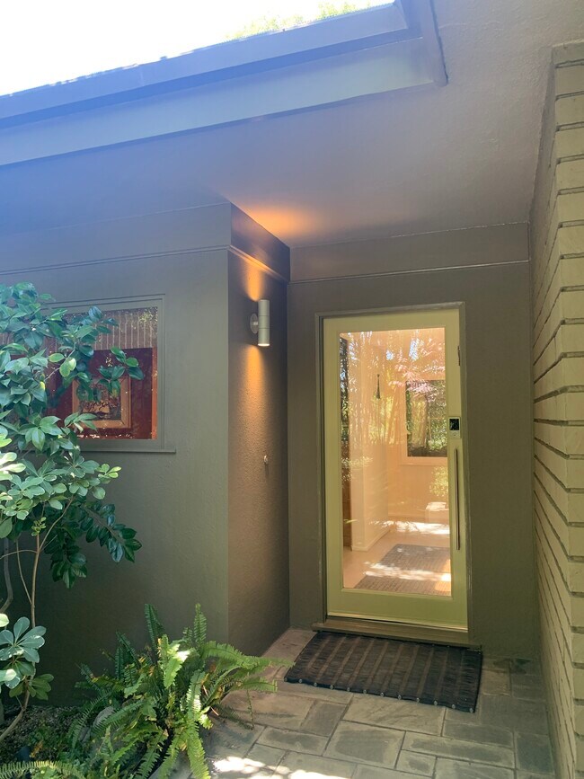 Photo - 7665 Woodrow Wilson Dr