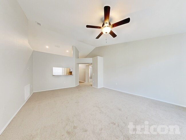 Photo - 3034 Wentworth Pl