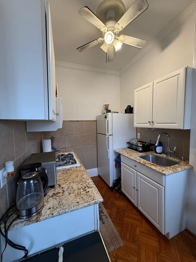 Photo - 207 Jewett Ave Unit 2