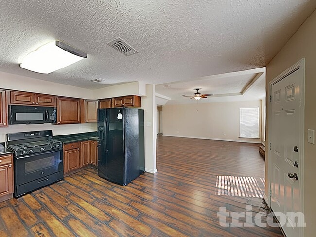 Photo - 24107 Lone Elm Dr