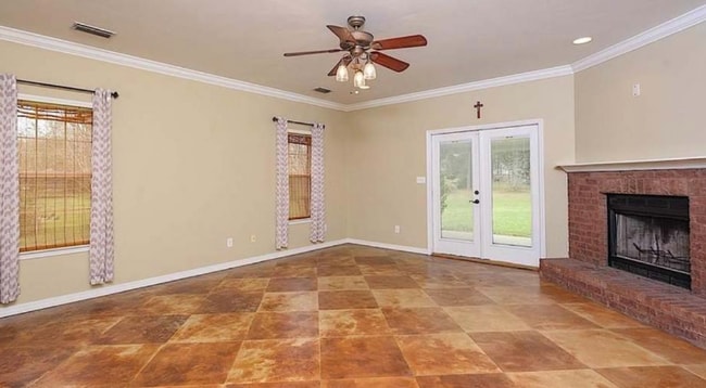 Photo - 15660 Silverhill Ave House