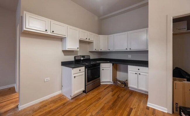 Photo - 1538 N Milwaukee Ave Unit 2F