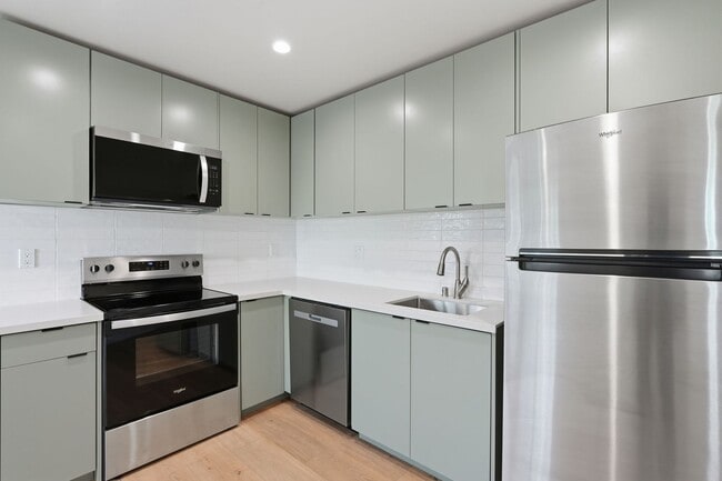 Photo - 2735 Broadway-2 Unidad 2