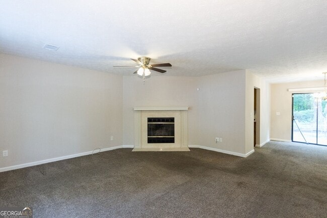2007 Walden Park Dr