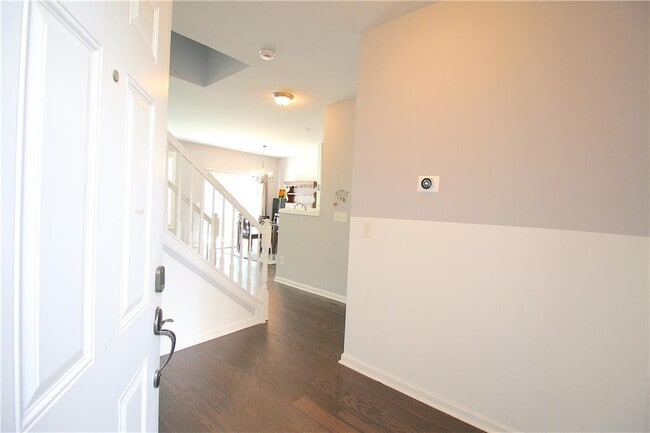 Photo - 1727 Tailmore Ln NW