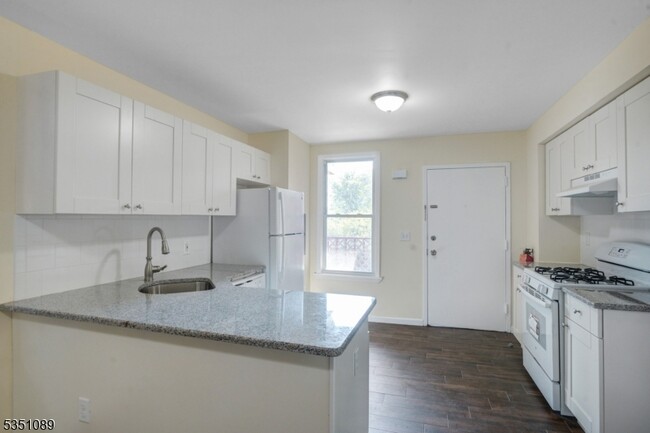 Photo - 83 Summit Ave Apartment Unit 3A