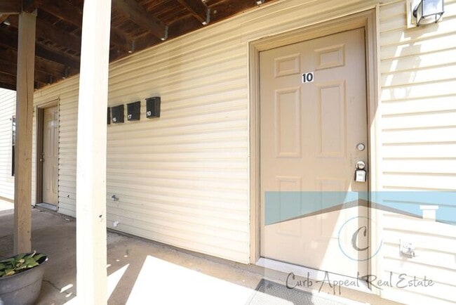 Photo - Spacious 1 bed 1 bath apt