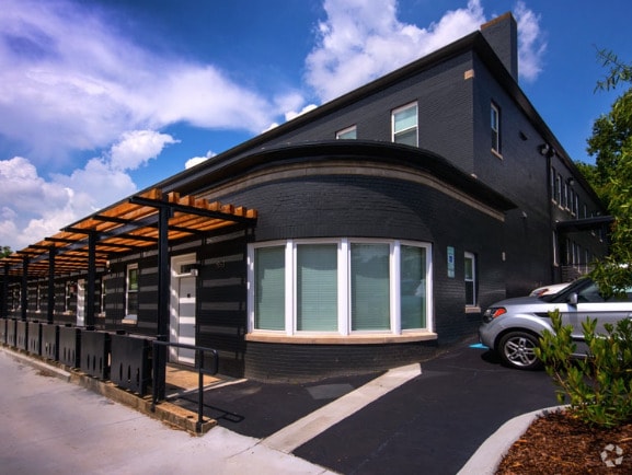 Building Photo - 863 McCallie Ave Rental