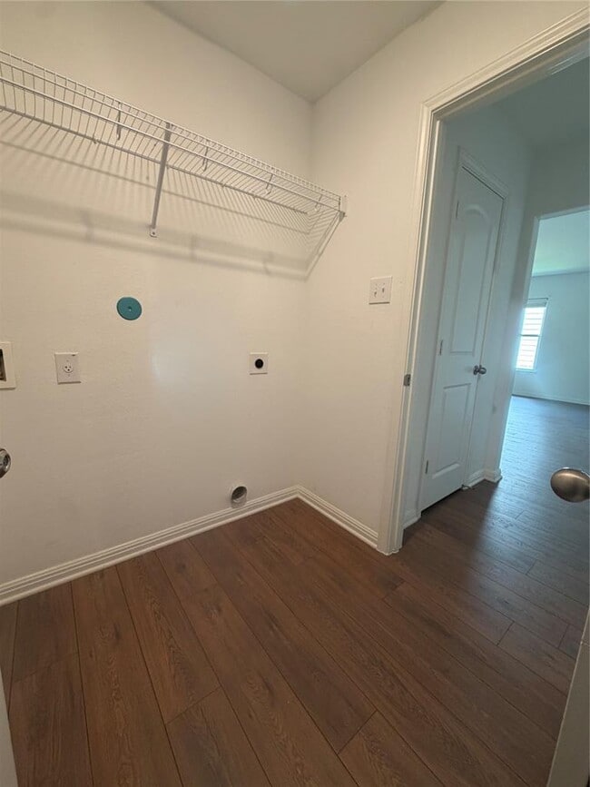 Photo - 18300 Speculator Ln