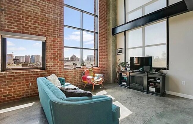 Photo - 3110 Thomas Ave Unit 541